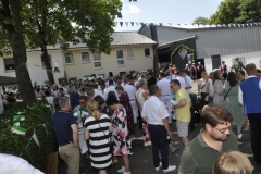 ____________________